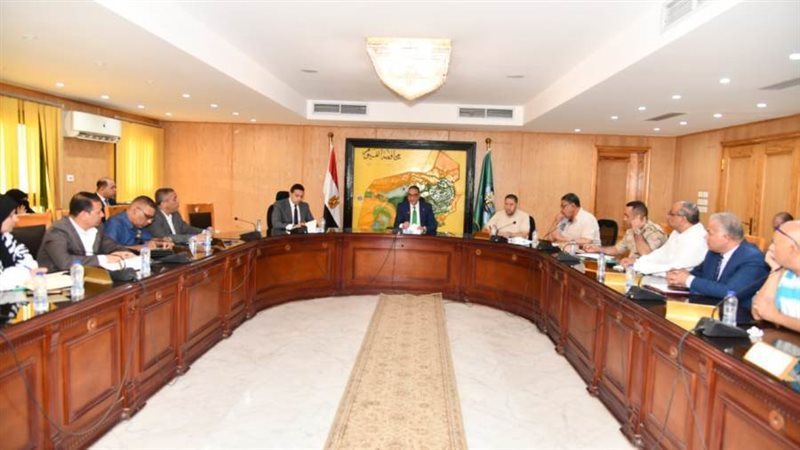 محافظ الفيوم الدكتور