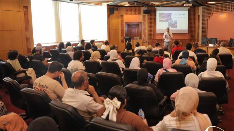 الكتابة الروائية