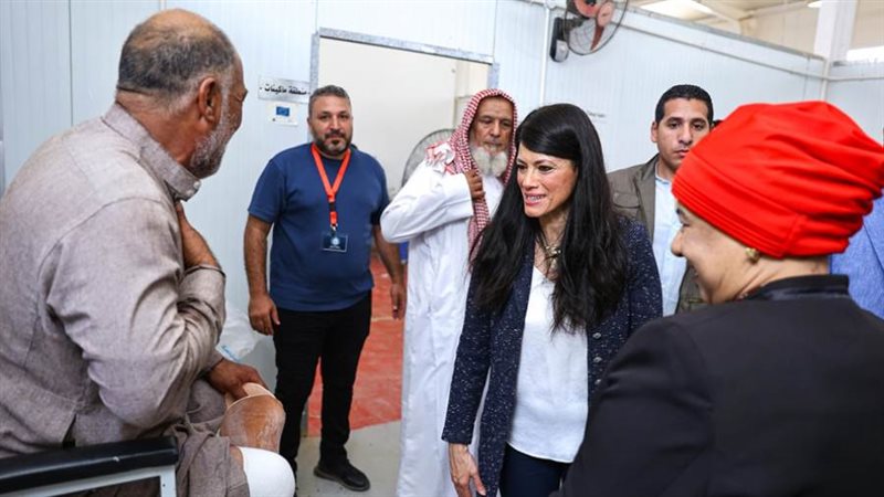 خلال تفقدها عملية