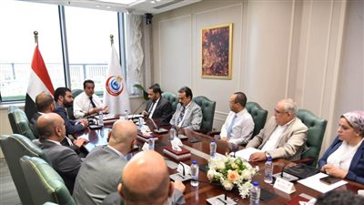وزير الصحة يوجه بتعزيز الخدمات الطبية بمستشفى جوستاف روسي 