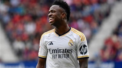 ريال مدريد يوجه إنذارًا أخيرًا لفينيسيوس جونيور: التجديد قبل 2026 أو الرحيل