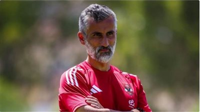 ريبيرو يعقد محاضرة للاعبين قبل لقاء الملعب التونسي