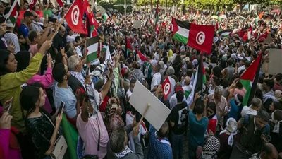 مسيرة في تونس دعما للشعب الفلسطيني