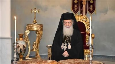 البطريرك ثيوفيلوس الثالث يطالب بوقفٍ فوري وشامل ودائم لإطلاق النار في غزة