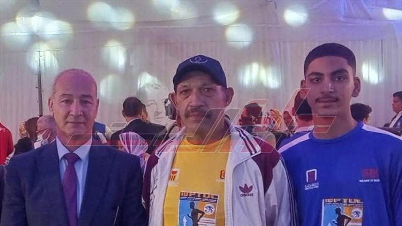 اللاعب أحمد سالم