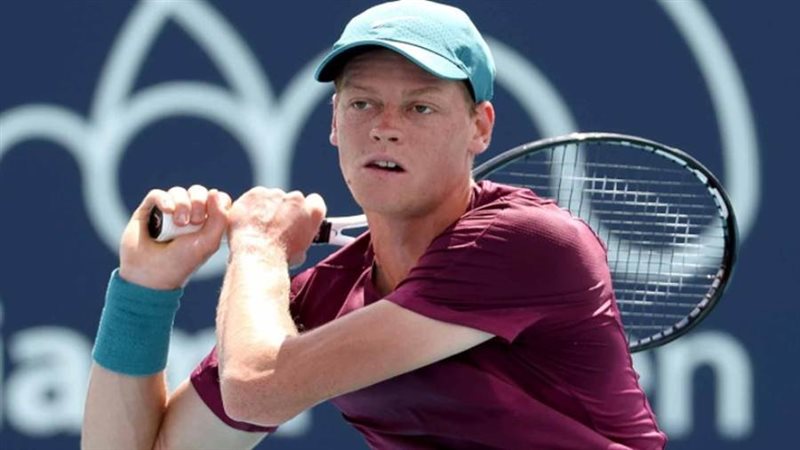 الإيطالي يانيك سينر