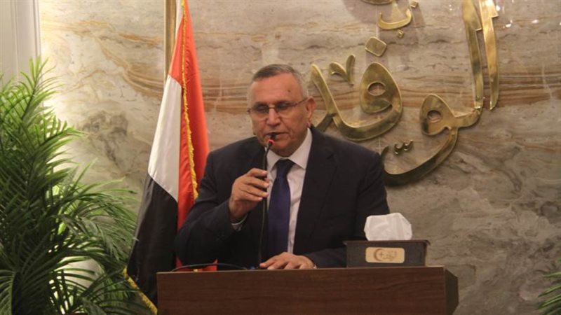 الدكتور عبدالسند