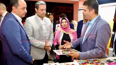 محافظ دمياط ومدير صندوق مكافحة الإدمان يفتتحان وحدة للصندوق بالممشى السياحي بمدينة رأس البر