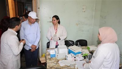 تقديم الخدمات المجانية لـ4010 حالات ضمن حملة 100 يوم صحة بالمنيا
