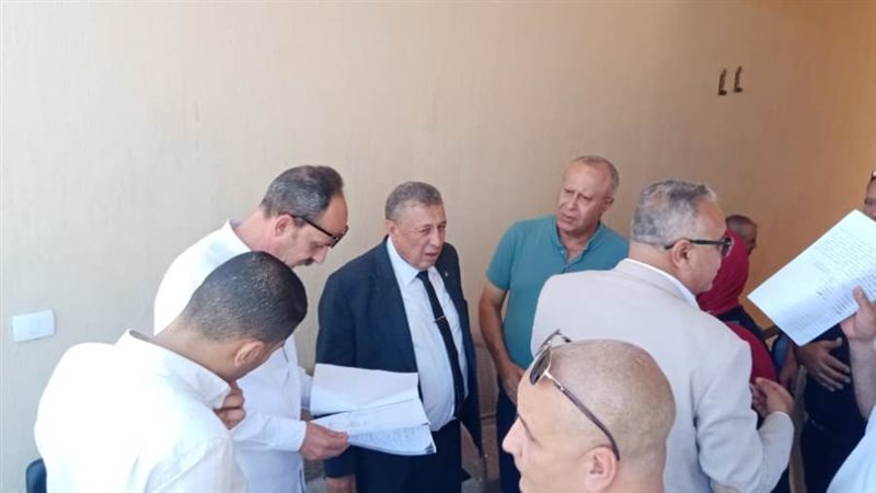 لجنة تسليم المدرسة