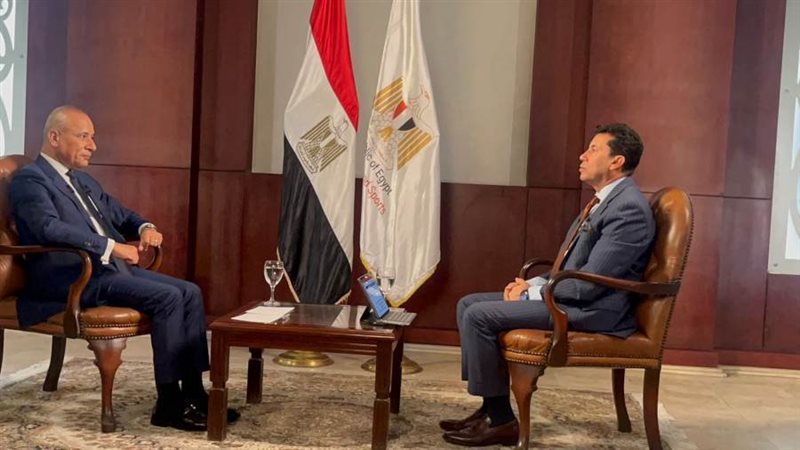 د. أشرف صبحى