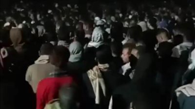 أهالي ديرمواس يشيعون جثمان والد الأطفال الستة الضحايا 