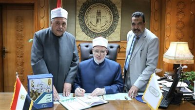 وكيل الأزهر يعتمد نتيجة الشهادة الثانوية الأزهرية.. العلمي: 65.01% والأدبي: 45.50٪؜