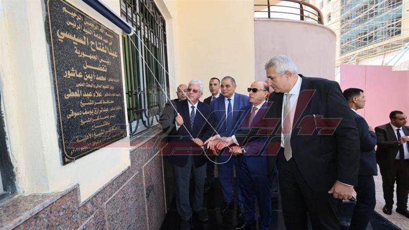 افتتاح الجامعة الأهلية