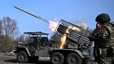 الدفاع الجوي الروسي يعترض 12 مسيرة أوكرانية