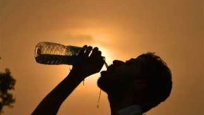 إليك أبرز 5 نصائح للحفاظ على صحتك خلال الطقس الحار