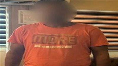 كشف ملابسات تداول فيديو بقيام شخص بإلقاء مادة حارقة على سيدة بالقليوبية حال استقلالها 