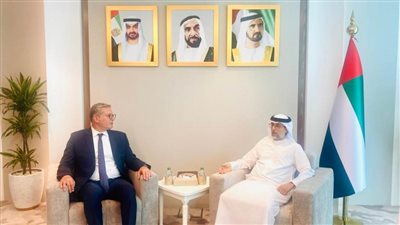 وزير البترول يلتقي وزير الطاقة والبنية التحتية الإماراتي 