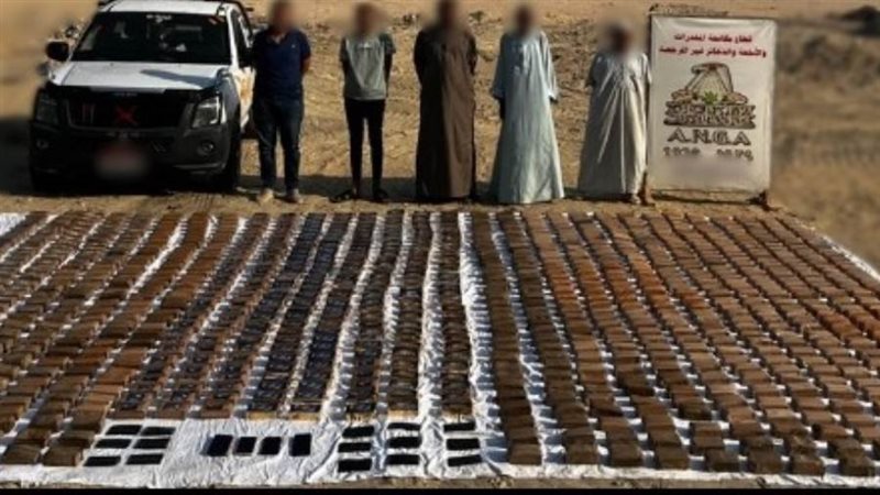 المتهمين والمضبوطات