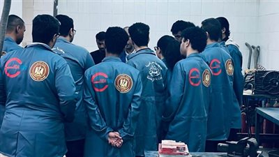 وزارة العمل و