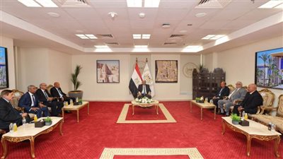 وزير العدل يلتقي رؤساء محاكم الاستئناف