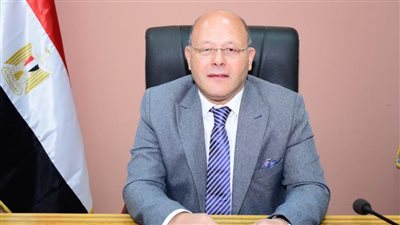 رئيس جامعة سوهاج يشهد حفل تخريج ٦٤٣ طالبًا وطالبة بكلية التربية النوعية