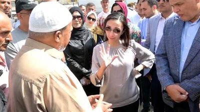 شاهد.. محافظ البحيرة تتفقد عددًا من الشوارع والمناطق الأثرية والخدمية برشيد