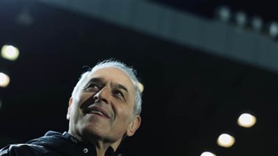 عاجل.. إنذار صباحًا وحل ودي مساءً.. رسميًا الأهلي يُغلق صفحة مستحقات كولر