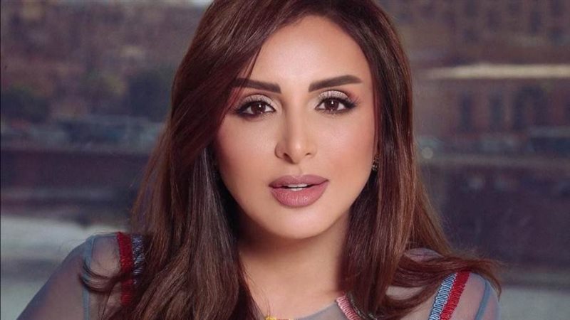 الفنانة أنغام