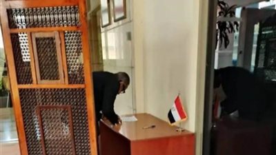 غلق باب التصويت في اليوم الأول لانتخابات الشيوخ بسفارة مصر في لبنان