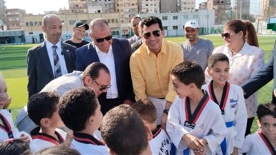 لليوم الثاني على التوالي.. وزير الشباب والرياضة يواصل جولاته الميدانية بالإسكندرية
