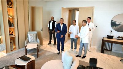 رئيس الوزراء: نعمل على تشجيع الاستثمار السياحي