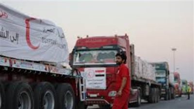 شاحنات المساعدات الإغاثية للفسلطينيين تدخل قطاع غزة في اليوم السابع على التوالي
