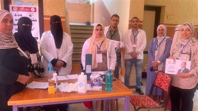 انتشار الفرق الطبية أمام مقرات اللجان الإنتخابية بالإسماعيلية