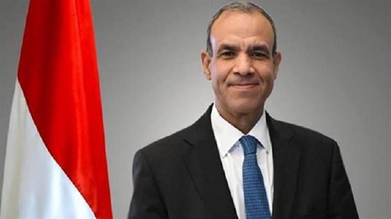 الدكتور بدر عبد العاطي