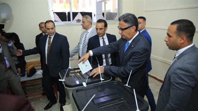 د. شريف فاروق وزير