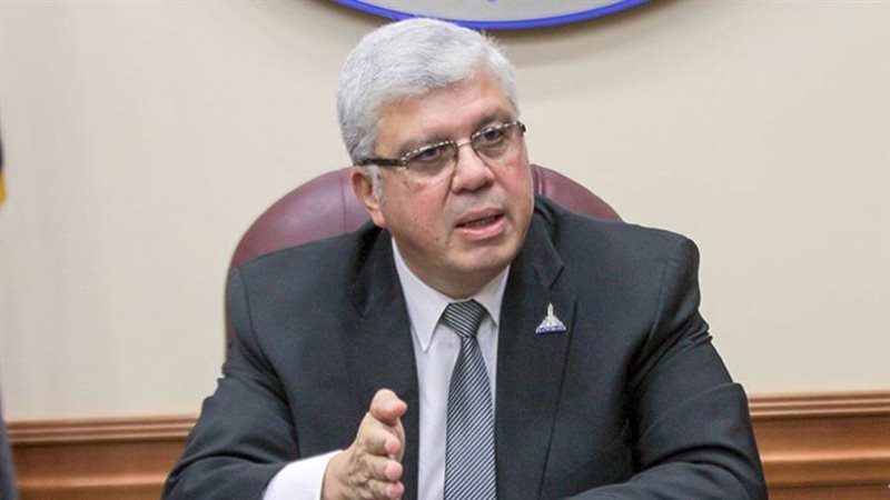 د. أيمن عاشور وزير