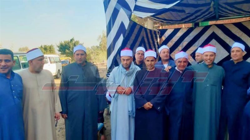 توافد الائمة علي