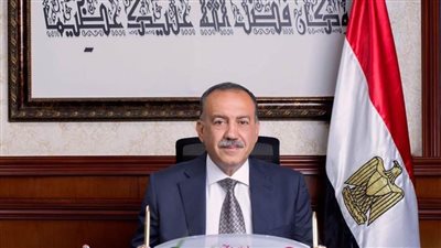 محافظ أسيوط يعلن فتح لجان انتخابات مجلس الشيوخ في اليوم الثاني أمام الناخبين