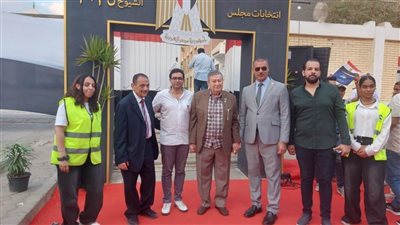 رئيس حزب المؤتمر يدلي بصوته في انتخابات الشيوخ.. ويشيد بالمشاركة الإيجابية للمواطنين