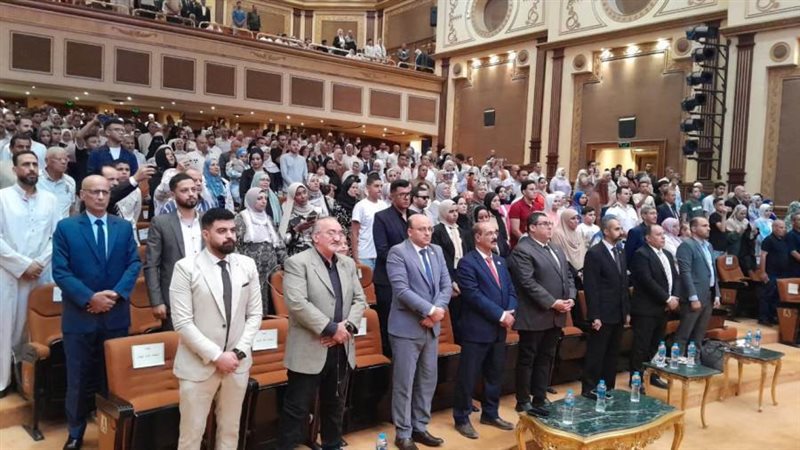 خلال حفل تخرج طلبة