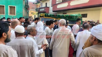 في مشهد مهيب.. تشييع جنازة إمام مسجد توفي أثناء خطبة الجمعة بالشرقية
