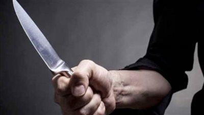 طالب يطعن عمه وزوجته فى الغنايم بأسيوط بسبب خلافات أسرية