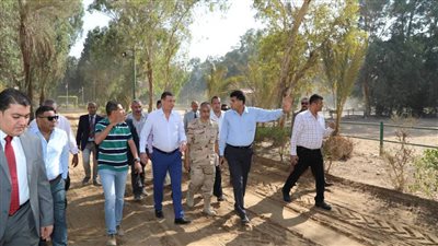 وزير الزراعة يتفقد أعمال التطوير بمحطة الزهراء للخيول العربية الأصيلة ويوجه بسرعة الإنجاز