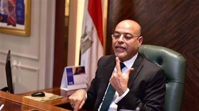 وزير العمل: قانون العمل الجديد يحقق الأمان ويمنع الفصل التعسفي