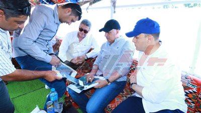 وزير الري يستعرض جهود الوزارة في حماية جسور نهر النيل