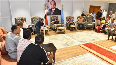 محافظ أسيوط يشهد تسليم تعويضات مالية لسكان عرب المدابغ 