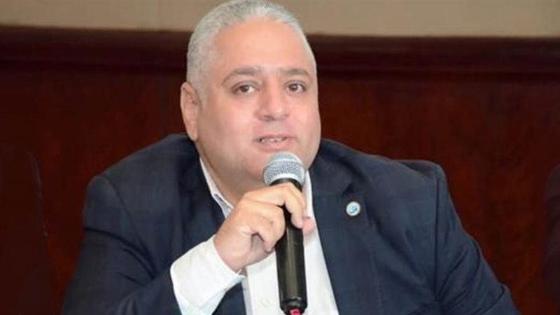 الدكتور محمد عصمت