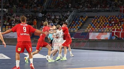 تأهل الدنمارك والسويد لنصف نهائي مونديال اليد بعد الإطاحة بمنتخبي أيسلندا والنرويج