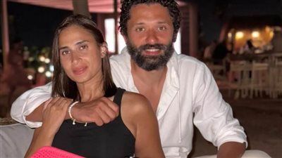 كريم محمود عبد العزيز يحسم الجدل حول علاقته بزوجته ودينا الشربيني